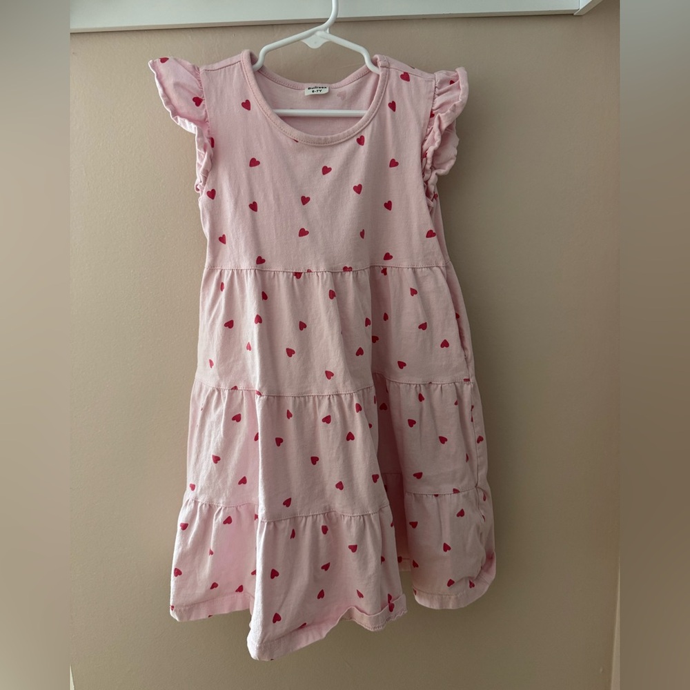 Girls size 6/7- Pink Heart Patterned Kids Dress